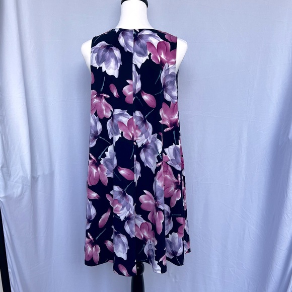 Navy w/ Floral Print Shift/Tunic style sleeveless Dress/Top - Picture 6 of 11